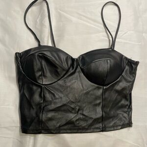 Liz&Sara leather top